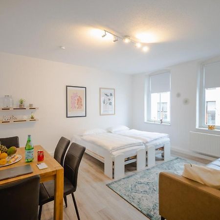 Ferienwohnung Laura In Gera Fuer Bis Zu 4 Personen - Neu Renoviert Eksteriør bilde